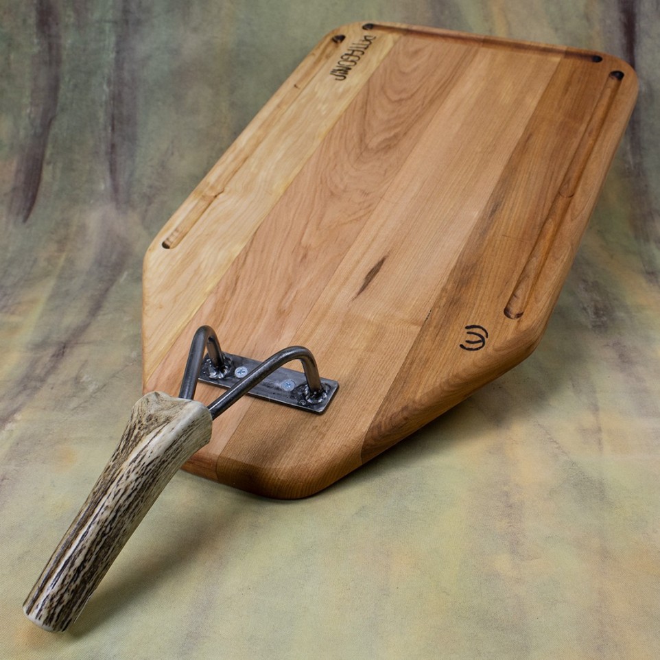 Tabla para asado triangular madera de lenga |El Boyero