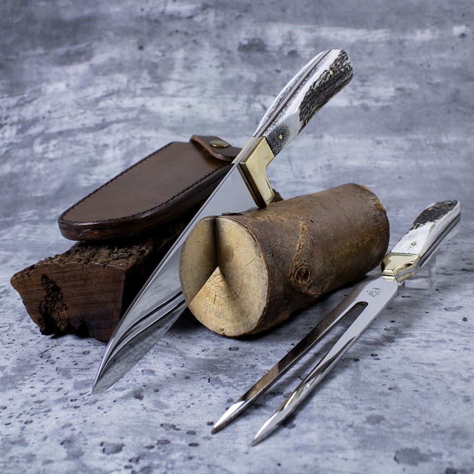 2 piece carving set - Deer horn handle and leather sheath |El Boyero