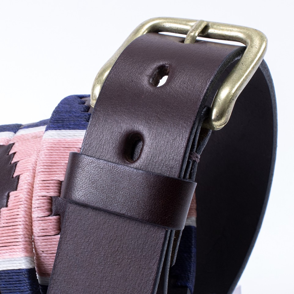 Leather belt with blue and pink embroidery |El Boyero