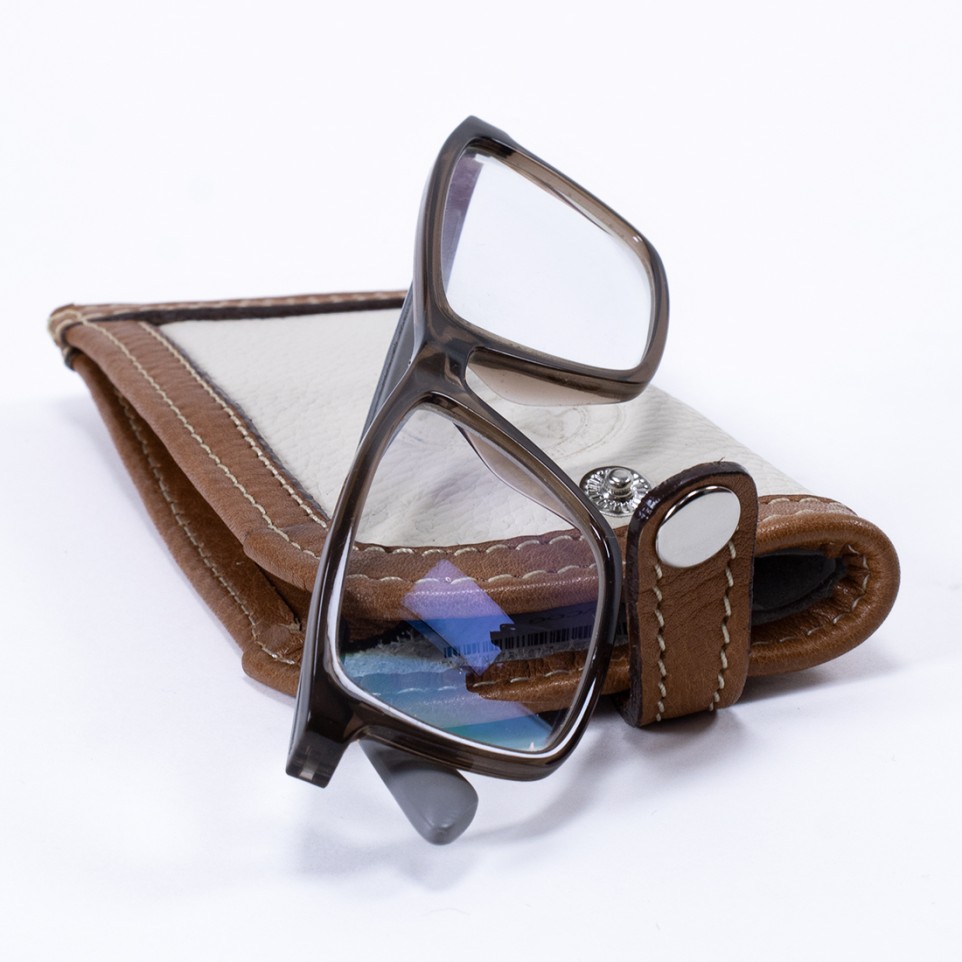 Leather eyeglass/glass case |El Boyero