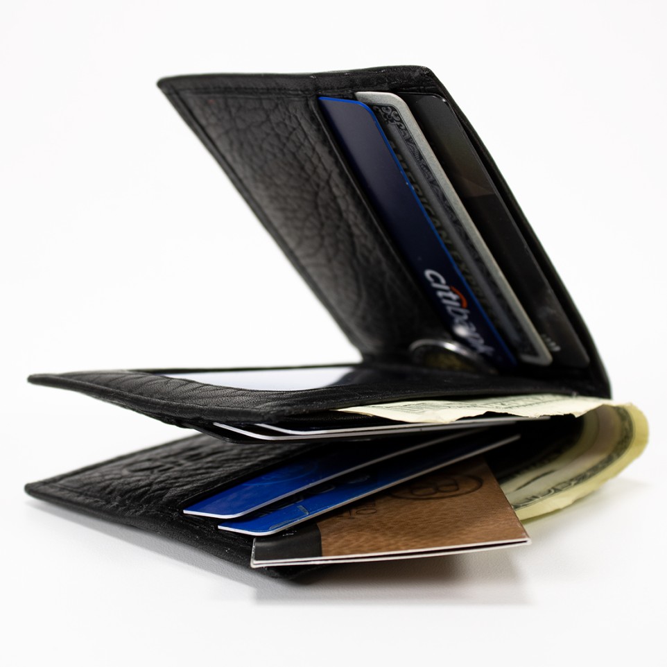 Bifold wallet with flap|El Boyero