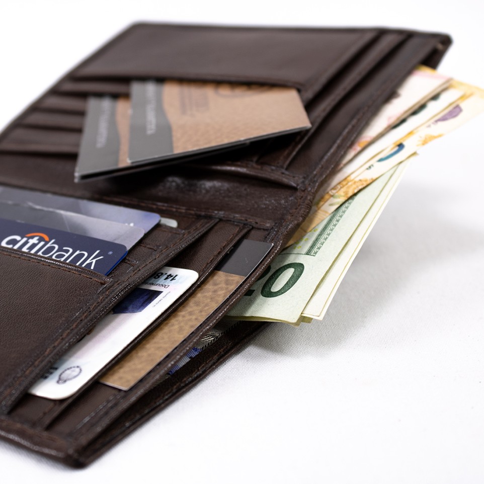 Two fold credit card holder wallet |El Boyero