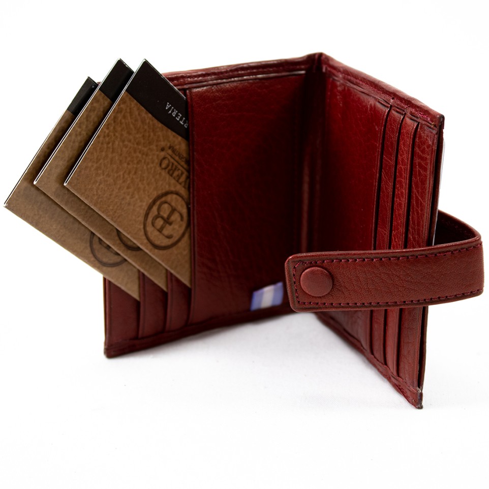 Leather card holder with lock |El Boyero