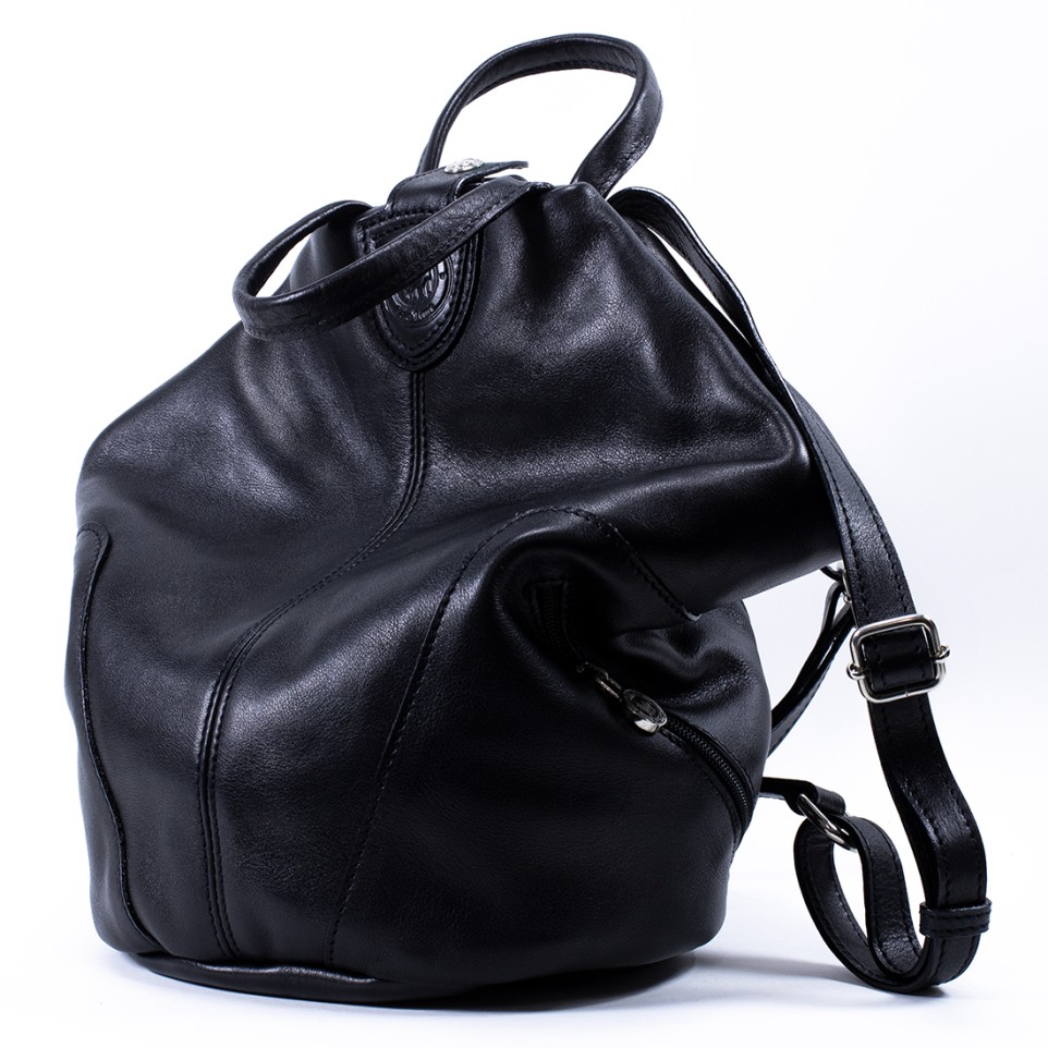 Modern leather backpack – Excellent quality |El Boyero