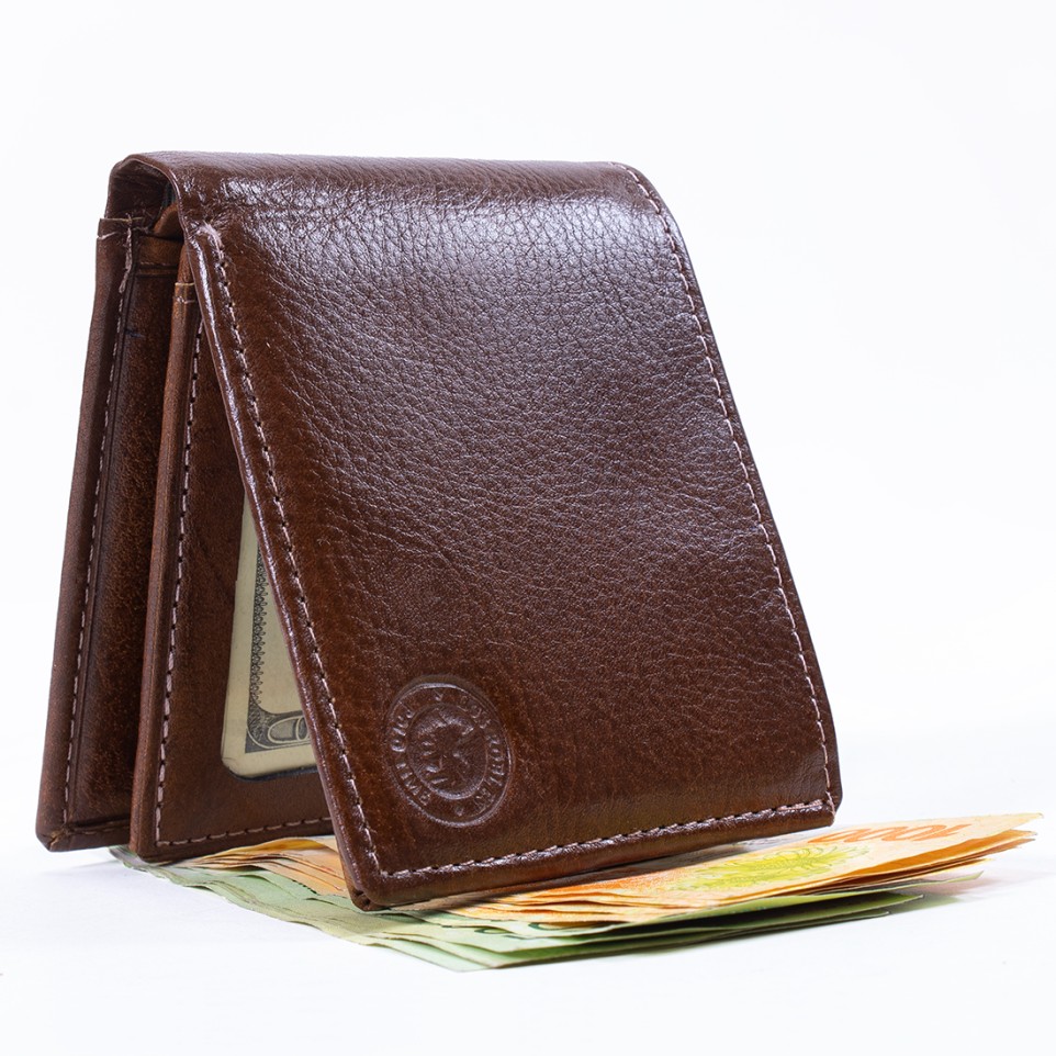 Leather wallet with twofold flap |El Boyero