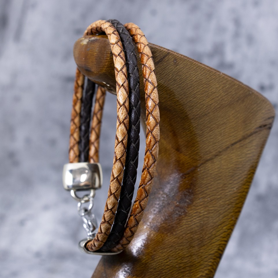 Braided leather bracelet |El Boyero