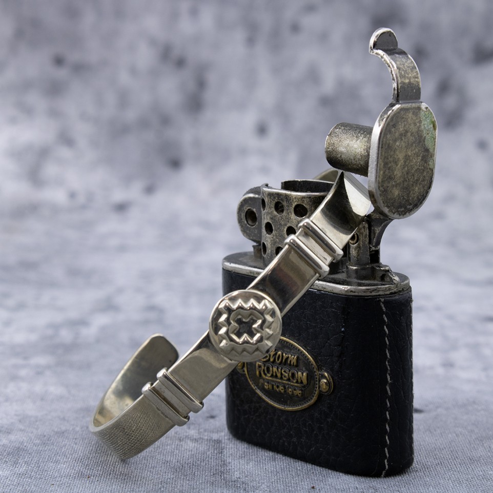 Nickel silver bracelet - "Pampa cross" design |El Boyero