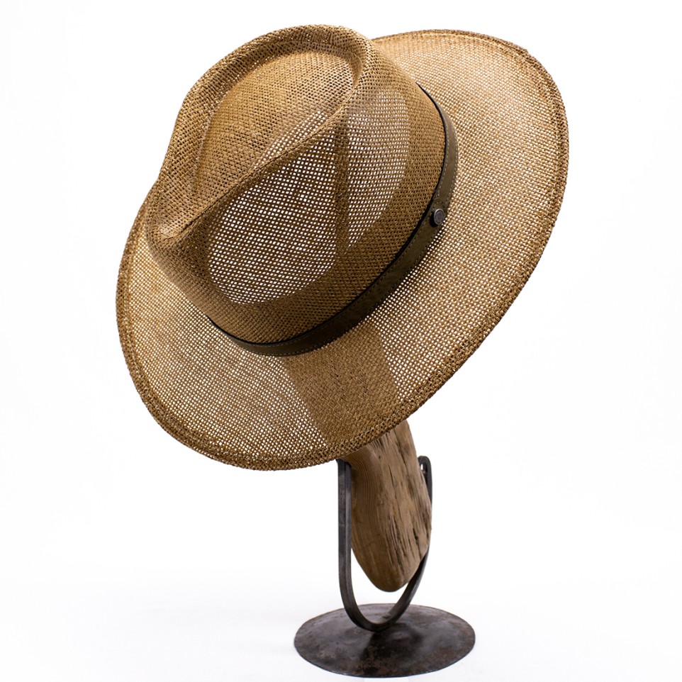 Sombrero de rafia con vincha de cuero |El Boyero