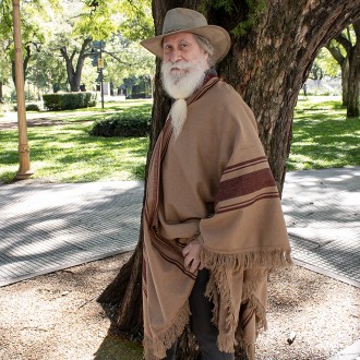 Poncho da uomo. Poncho argentino fatto a mano. Poncho modello poncho  jujeño. Poncho unisex. Morbido e caldo. Prodotto in Argentina. -  Italia