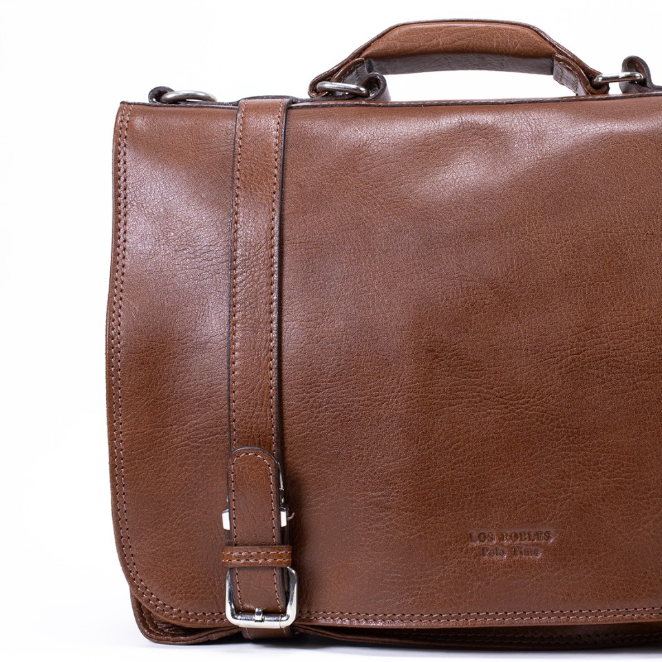 Soft brown cow leather briefcase with buckles |El Boyero