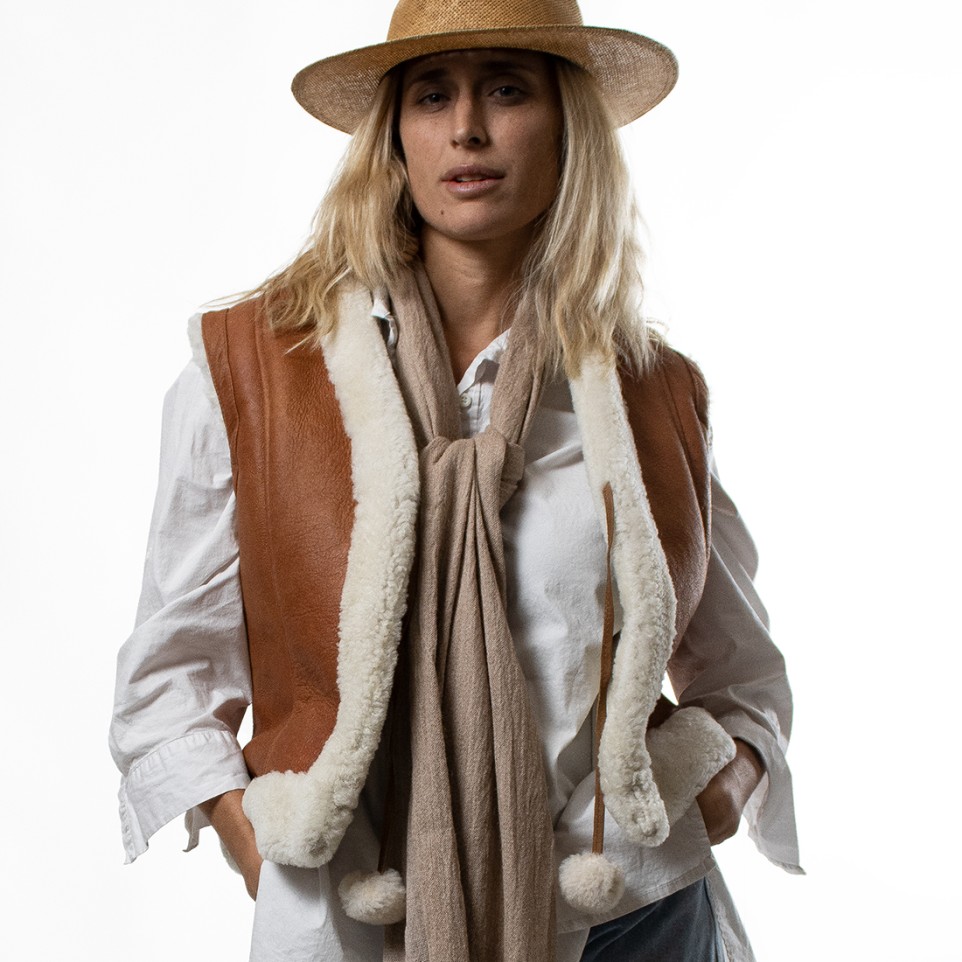 Womens sheepskin vest El Boyero