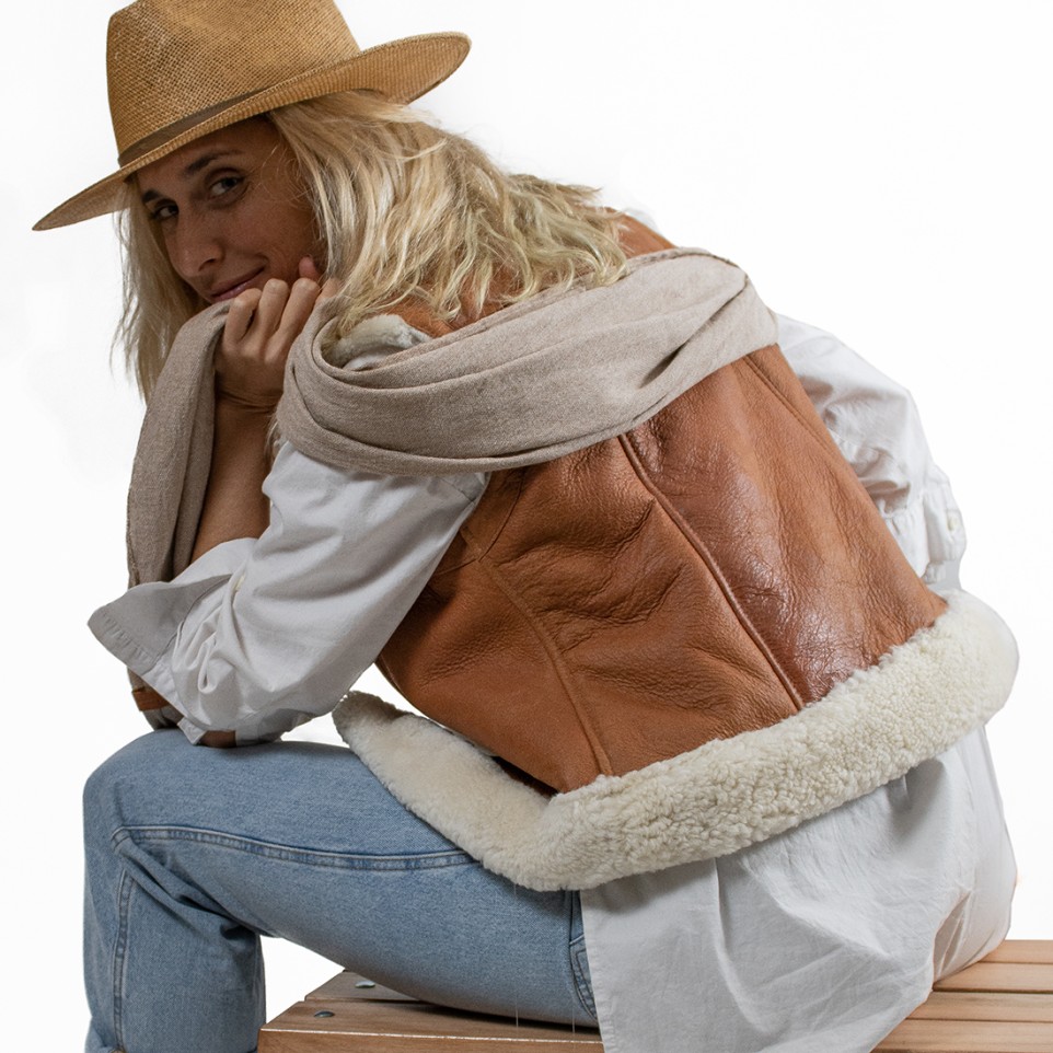 Womens sheepskin vest El Boyero