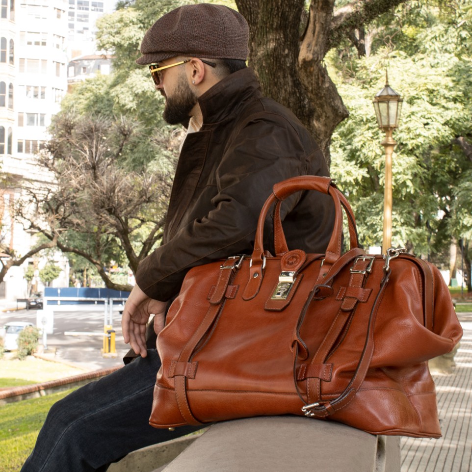 Excellent quality leather travel bag |El Boyero