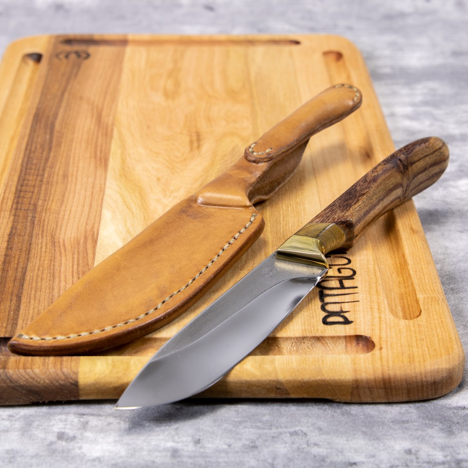 Handcrafted knife with case |El Boyero