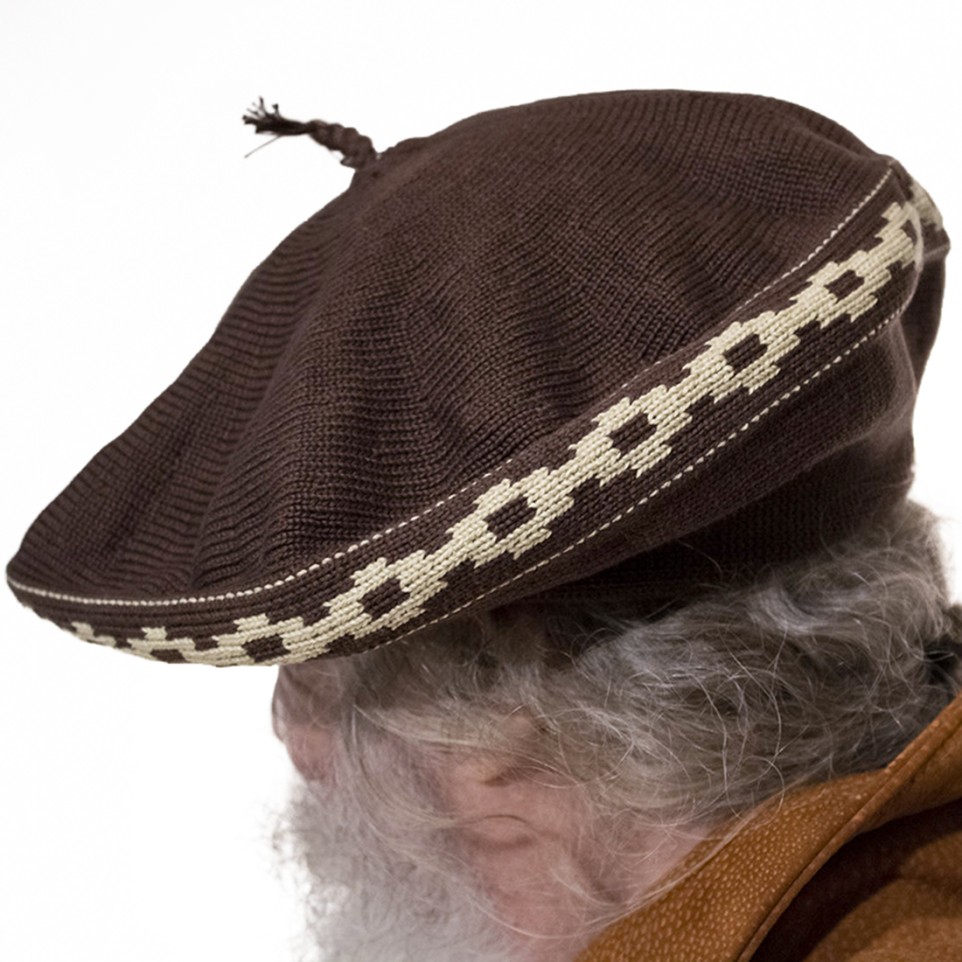 Cotton beret with Pampa cross pattern |El Boyero