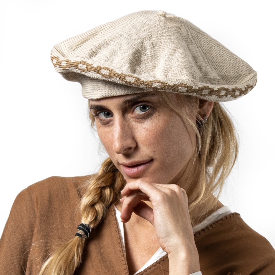 Cotton beret with Pampa cross pattern |El Boyero