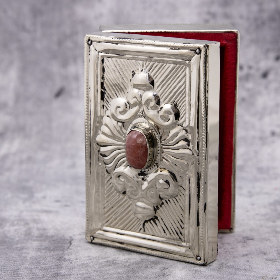 Nickel silver and Rhodochrosite box |El Boyero