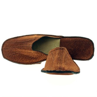 Capybara leather slippers |El Boyero