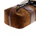 Capybara leather toiletry bag with handle |El Boyero