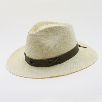 ‘Panama’ hat with leather band embedded. Natural color.